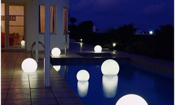 Светящийся светодиодный светильник-плавающий шар  LED 448